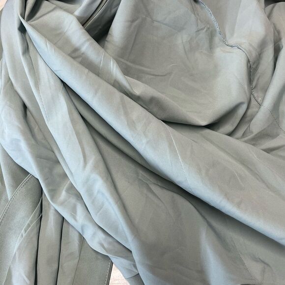 NWT Lavish Alice | Sage Green Pleated Cape Sleeve Midi Dress 4 - Picture 10 of 11